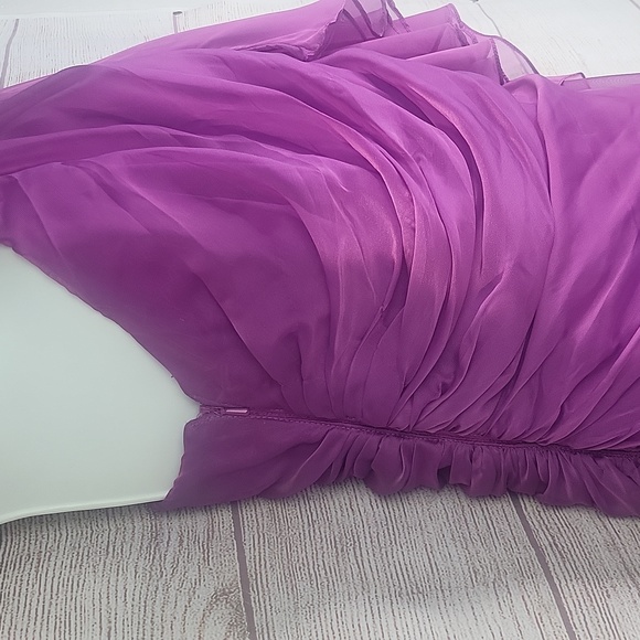 Tadashi Shoji fuschia column one shoulder gown sz 12 - Picture 5 of 16